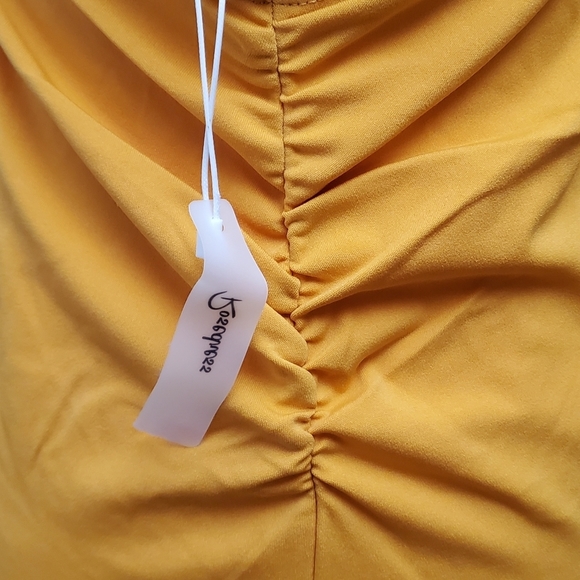 NWT Yellow halter dress size XL - Picture 6 of 9